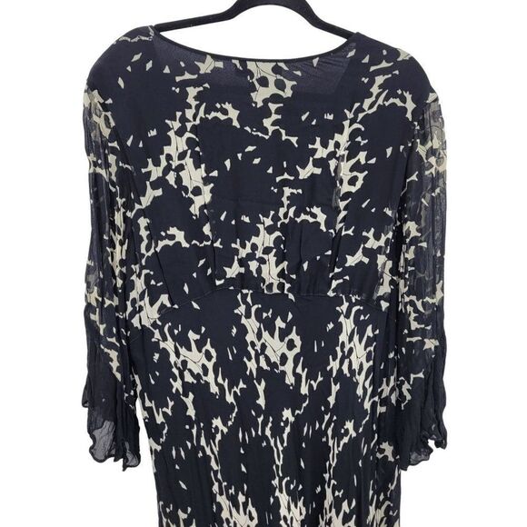 Temptations II Dress 3X Black Crinkle Swing Sheer Bell Sleeve Handkerchief Hem - Picture 12 of 17